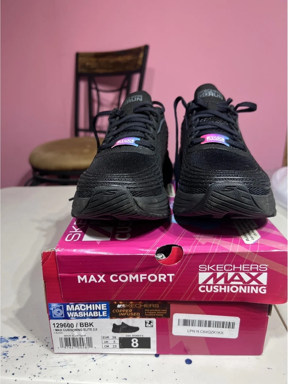 Skechers Max Cushioning Elite 2 Black Athletic Shoes Size 8